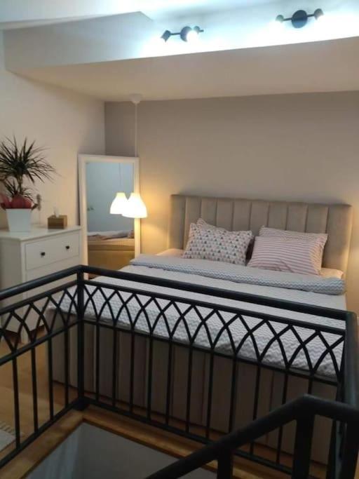 Apartman Element Kruševac Exteriér fotografie